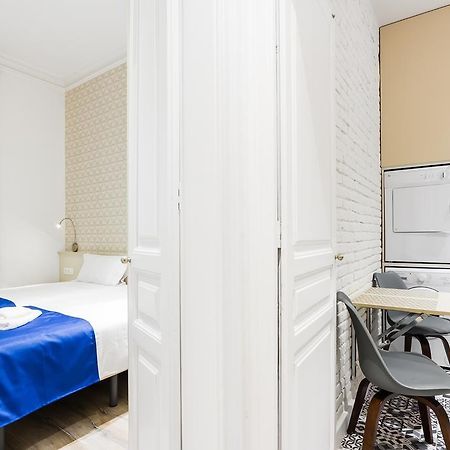 Barcelona Apartments Marina 124 المظهر الخارجي الصورة