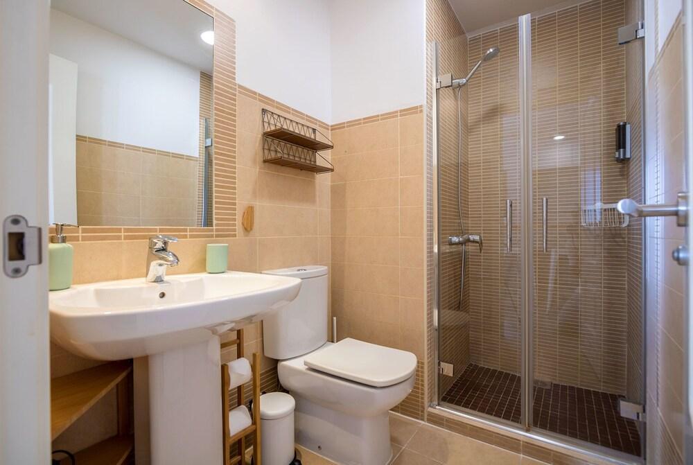 Barcelona Apartments Marina 124 المظهر الخارجي الصورة