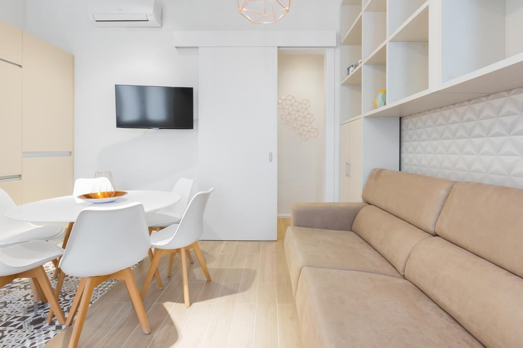Barcelona Apartments Marina 124 المظهر الخارجي الصورة