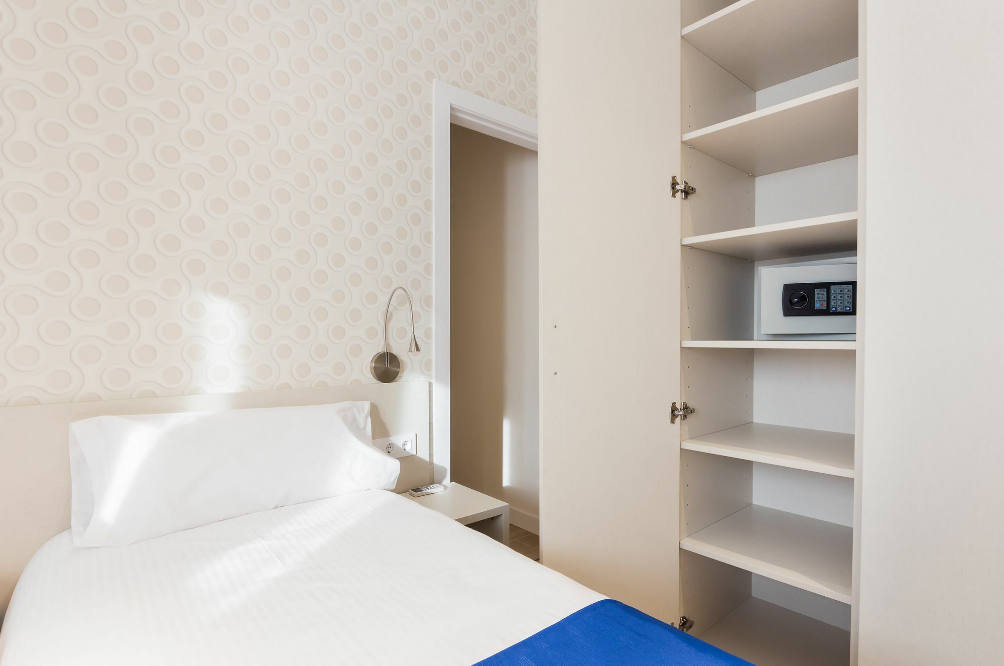 Barcelona Apartments Marina 124 المظهر الخارجي الصورة