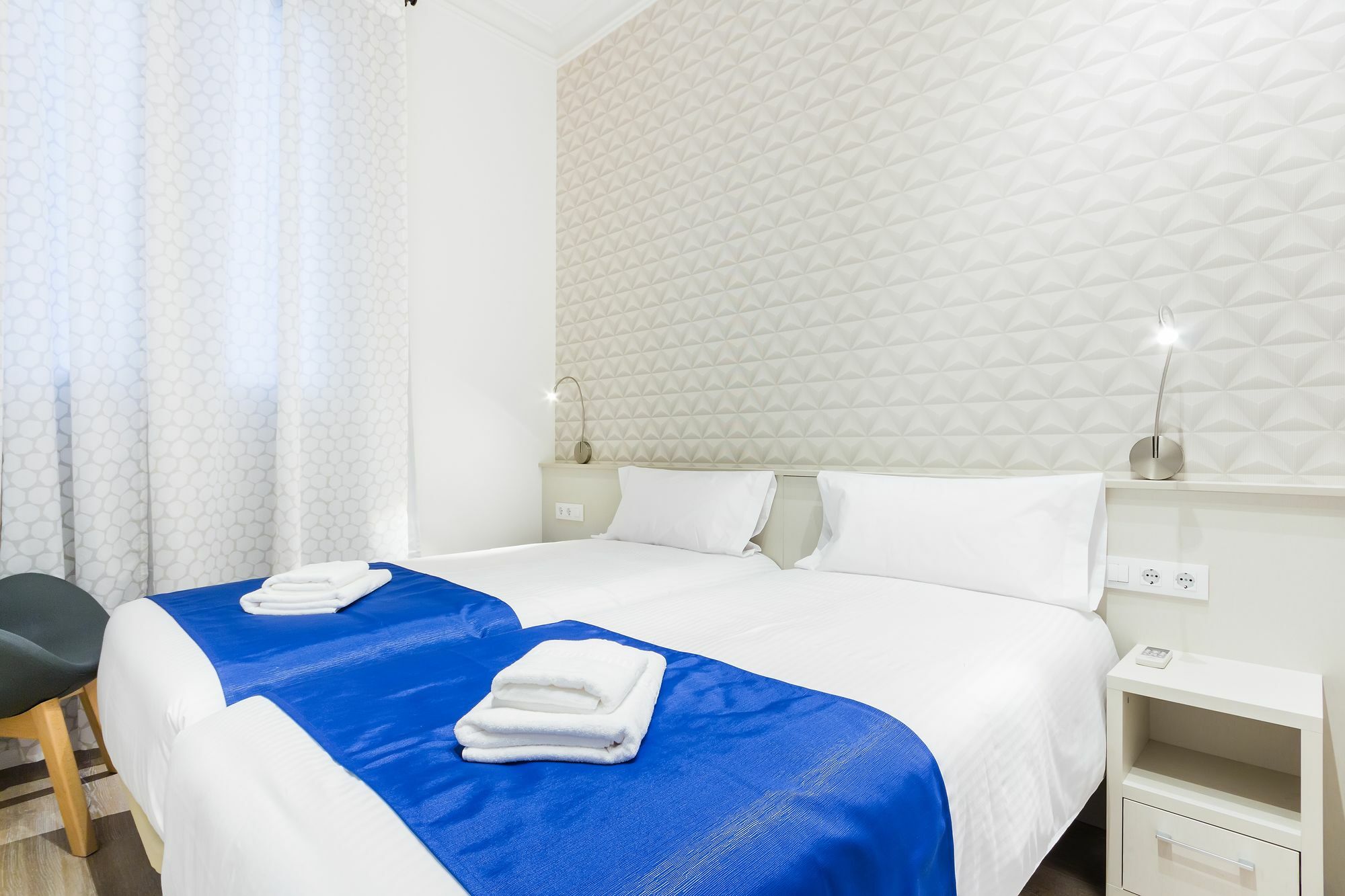Barcelona Apartments Marina 124 المظهر الخارجي الصورة